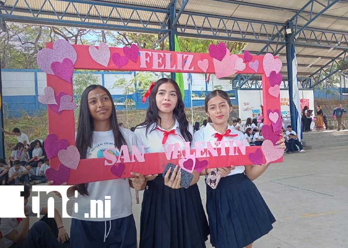Foto: Colegio Barrilete de Colores celebra fiesta de amor, vida y corazón / TN8