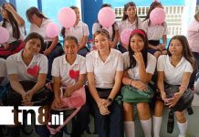 Foto: Colegio Barrilete de Colores celebra fiesta de amor, vida y corazón / TN8