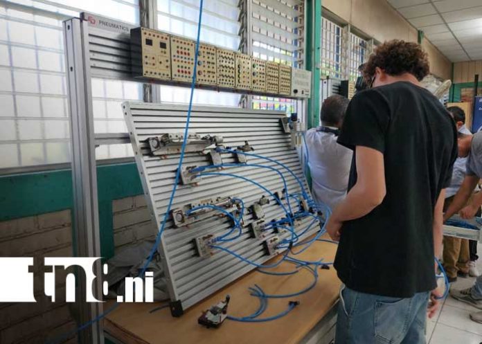 Foto: Mantenimiento industrial en alta demanda desde los Centros Tecnológicos de Nicaragua / TN8