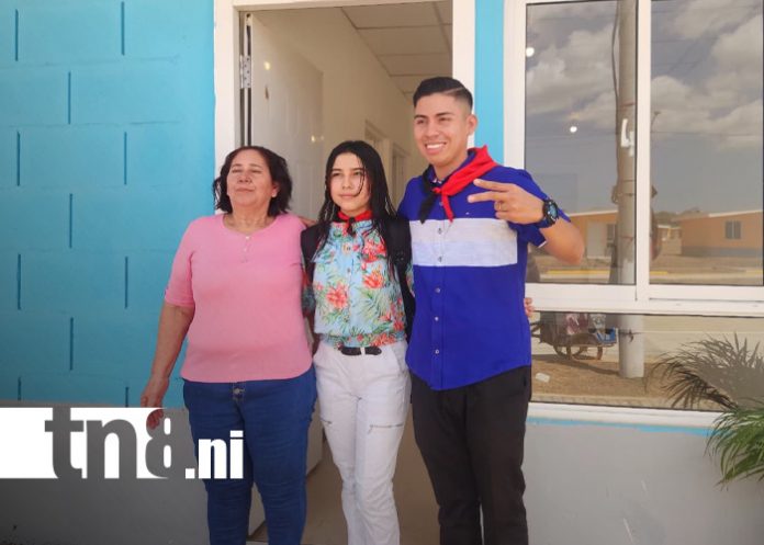 Foto: Entrega de viviendas Nuevas Victorias, en Managua / TN8