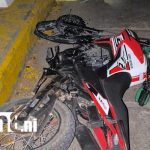 Foto: Joven motociclista fallece tras fuerte caída en Río Grande, León /TN8