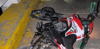 Foto: Joven motociclista fallece tras fuerte caída en Río Grande, León /TN8