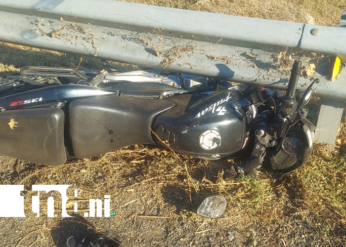 Foto: Fatal accidente en Malpaisillo deja una joven fallecida /TN8