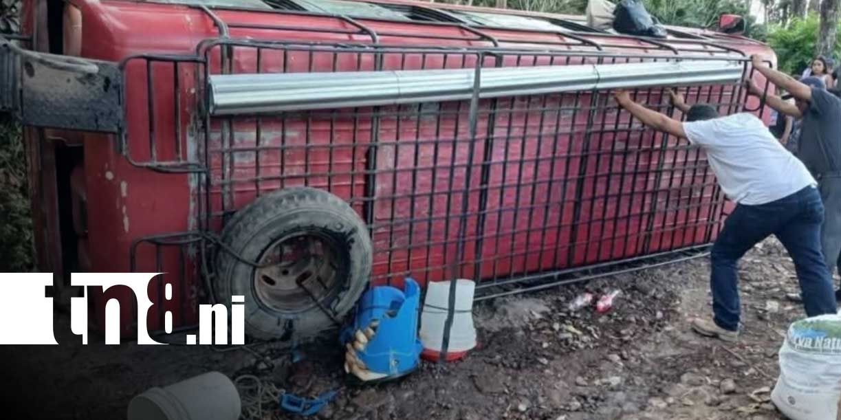 Foto: Accidente en Matagalpa deja una mujer muerta en microbús/TN8