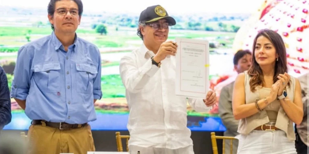 Foto: Colombia aprueba histórica ley agraria/ Cortesía