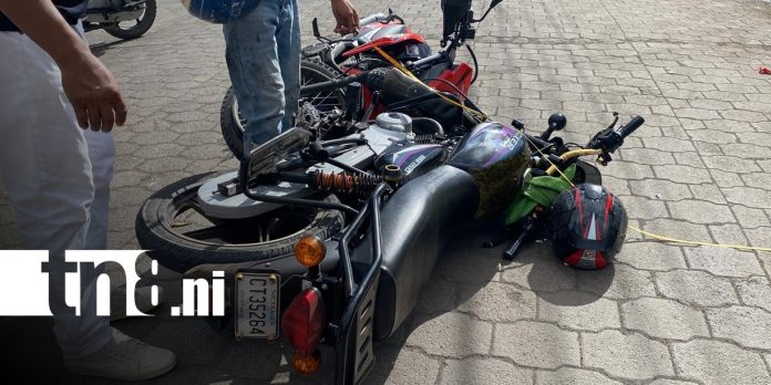 Foto: Accidente entre motocicletas deja heridos en Juigalpa/TN8