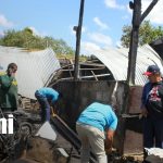 Foto: Brindan apoyo a familia que perdió su vivienda en incendio en Masaya / TN8