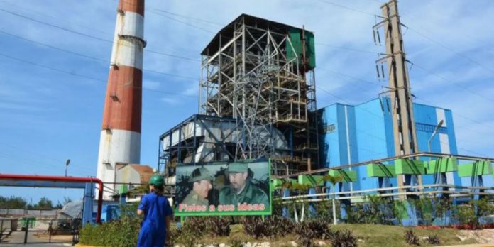 Foto: Cuba avanza en reconexión eléctrica/ Cortesía