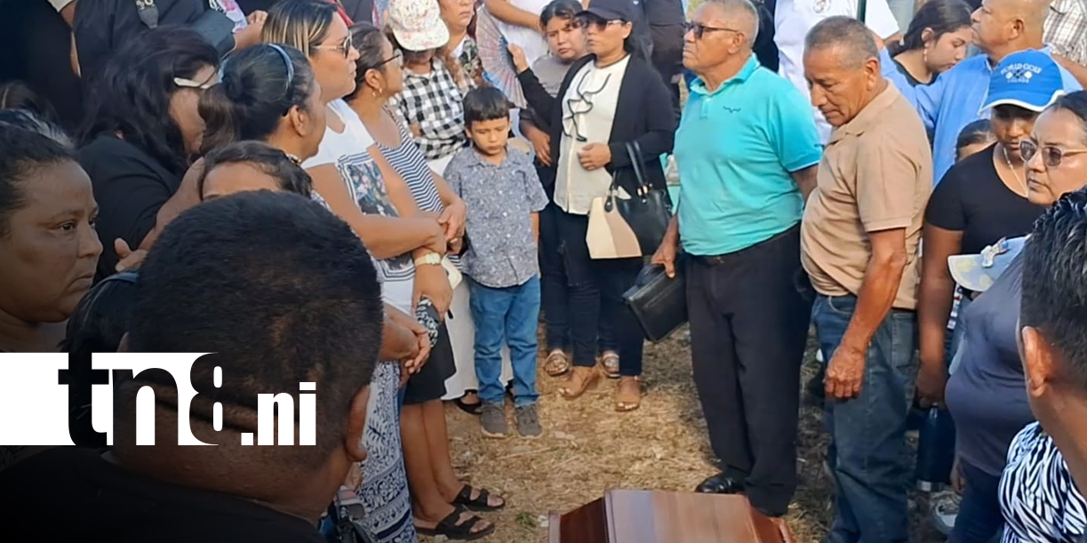 Foto: Dan último adiós a predicador asesinado en Jinotepe/TN8