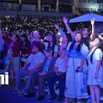 Foto: Más de 20 mil jóvenes participan en noche de fe y adoración en el Estadio Soberanía/TN8