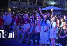 Foto: Más de 20 mil jóvenes participan en noche de fe y adoración en el Estadio Soberanía/TN8