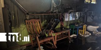 Foto: Incendio reduce a cenizas vivienda en Ciudad Sandino y deja pérdidas de hasta $ 20 mil/TN8