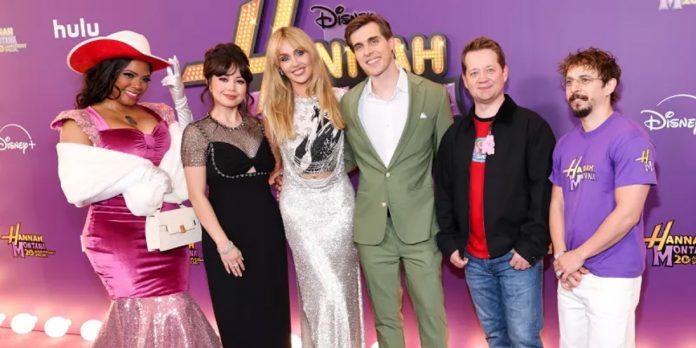 Foto: Miley Cyrus revive momentos icónicos /cortesía