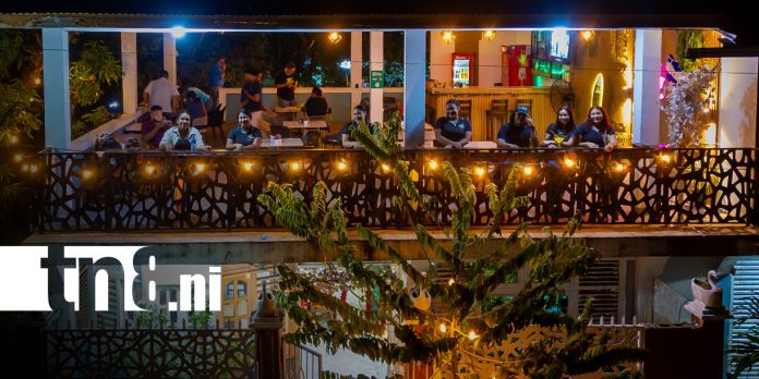 Foto: “La Esquina del Sabor”, una experiencia gastronómica para disfrutar el verano en Bilwi/TN8