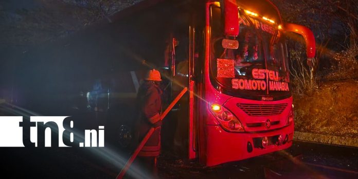 Foto: Bus casi se incendia en carretera Panamericana en Yalagüina/TN8