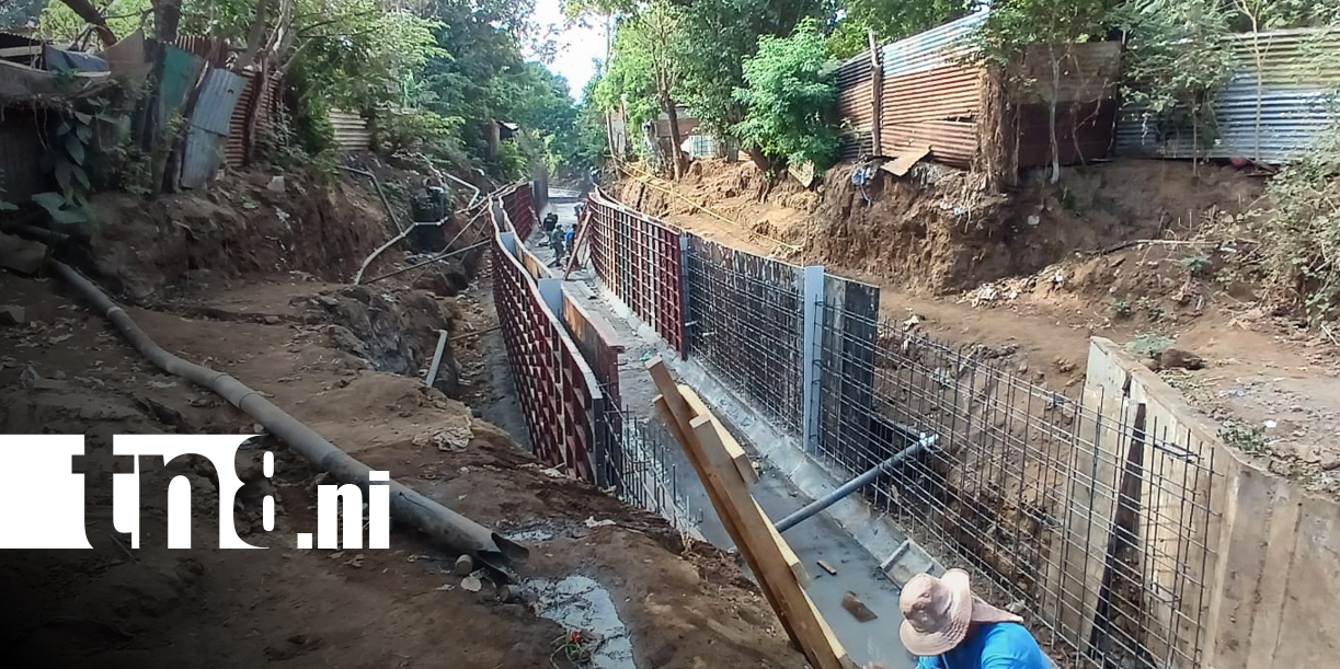 Foto: Supervisan importante proyecto de drenaje pluvial en Managua / TN8