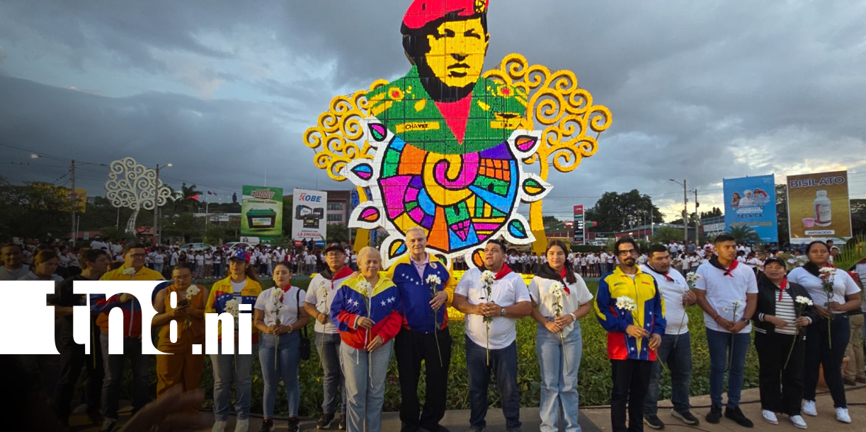 Foto: Chávez: Juventud Sandinista rinde homenaje en Managua/TN8