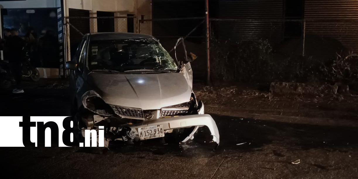 Foto: Joven resulta lesionado tras aparatoso vuelco de vehículo en Nindirí (VIDEO)/TN8