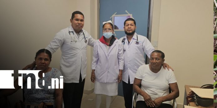 Foto: Feria de salud para mujeres en hospital de Bilwi / TN8