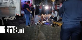 Foto: Tragedia en bus de la 102: adulto mayor cae de bus en movimiento/TN8