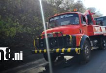 Foto: Llanta desprendida de grúa provoca accidente en carretera Nueva León/TN8
