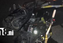 Joven muere tras chocar su motocicleta contra bus en Matiguás, Matagalpa Foto: Muere joven motociclista en Matiguás, Matagalpa/ TN8