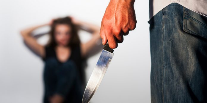 Foto: Hombre ataca a su pareja con cuchillo en México /Cortesía