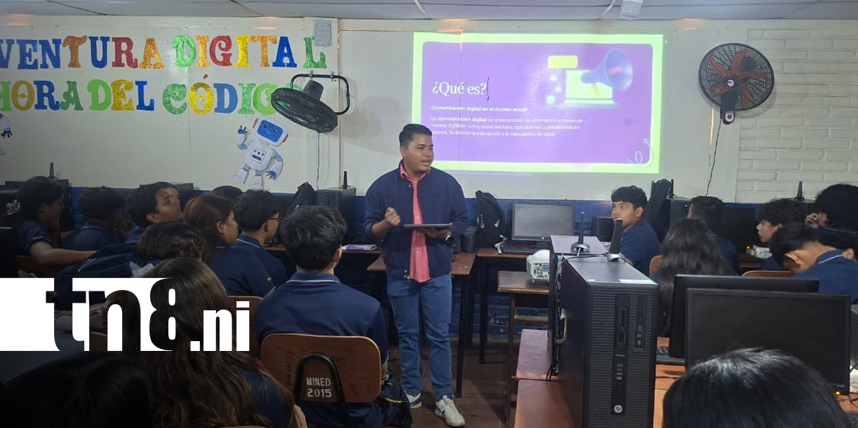 Foto: Fotografía impulsa talento juvenil en taller realizado en Granada/TN8
