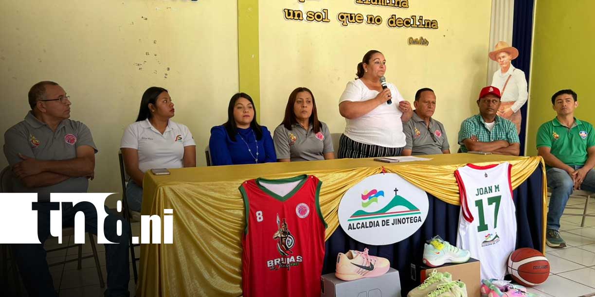 Foto: Brumas de Jinotega recibe equipamiento para defender su título nacional/ TN8