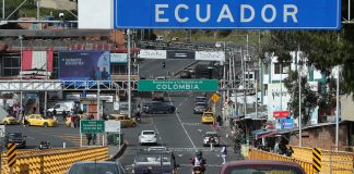 Foto: Ecuador y Colombia retoman el paso fronterizo /cortesía