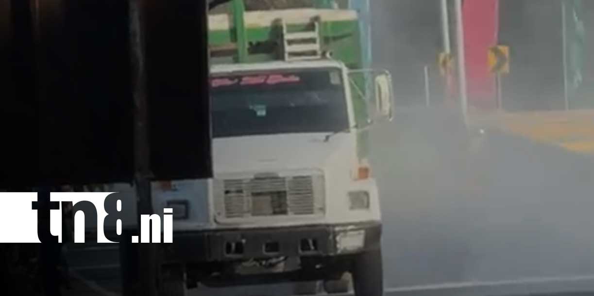 Foto: Camión sufre incendio en carretera de Rivas y causa alarma/TN8