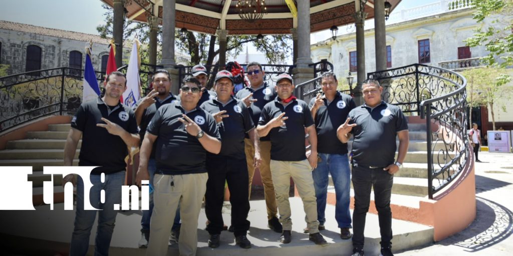 Foto: Inauguran nuevo kiosko central en Plaza - Parque Juan José Quezada/TN8