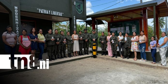 Foto: Mujeres del Ejército reciben homenaje en el Batallón Bosawas por el Día de la Mujer/TN8 Foto: Mujeres del Ejército reciben homenaje en el Batallón Bosawas por el Día de la Mujer/TN8
