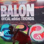 Foto: Super7 presenta el balón oficial Adidas TRIONDA /TN8