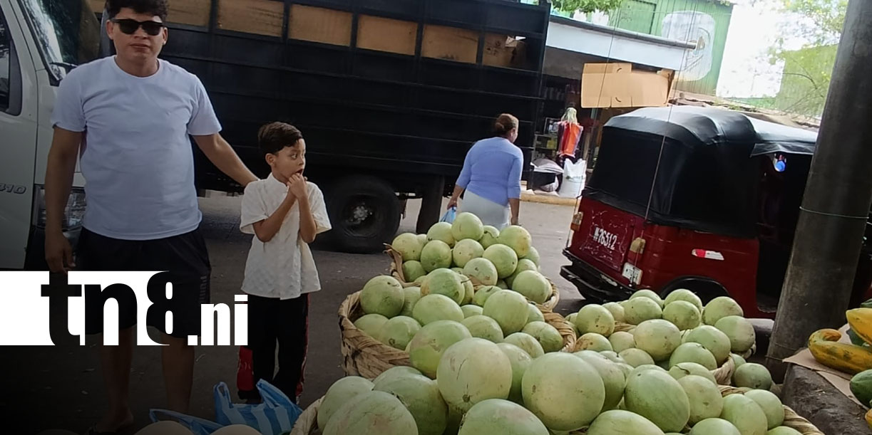 Foto: Alta demanda de frutas en El Mayoreo / TN8