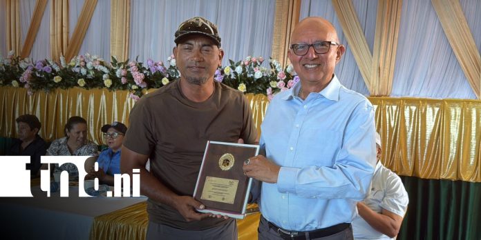 Foto: Libertad celebra 131 años con homenaje a sus deportistas/TN8
