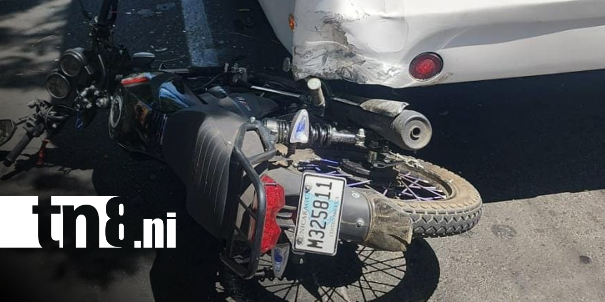 Foto: Lesionado en accidente vial en Pista Suburbana / TN8