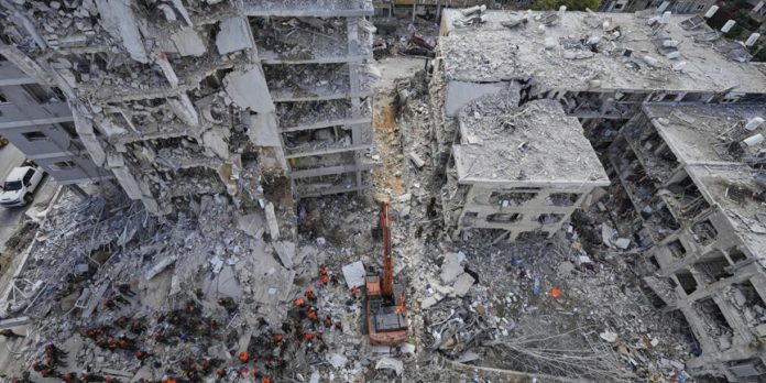 Foto: Más de 50.000 viviendas han sido destruidas en Irán /Cortesía