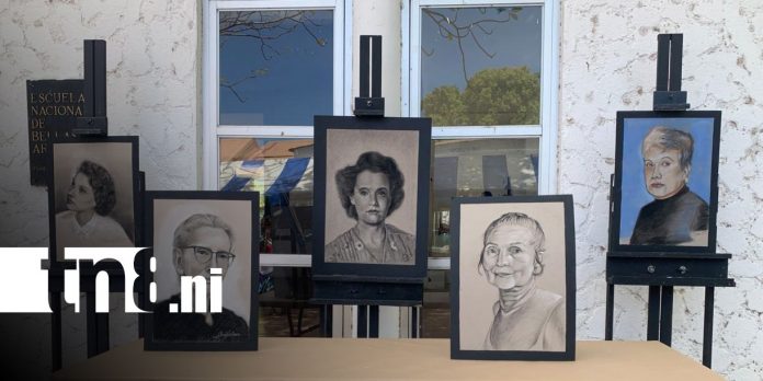 Foto: Expoferia de arte celebra el Día de la Mujer / TN8