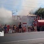 Foto: Voraz incendio en reconocido negocio de quesillos “Acacia” en Nagarote/ TN8