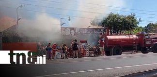 Foto: Voraz incendio en reconocido negocio de quesillos “Acacia” en Nagarote/ TN8