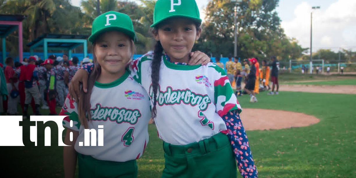 Foto: Más de 160 niños reciben uniformes para torneo de Pequeñas Ligas en Bilwi/TN8