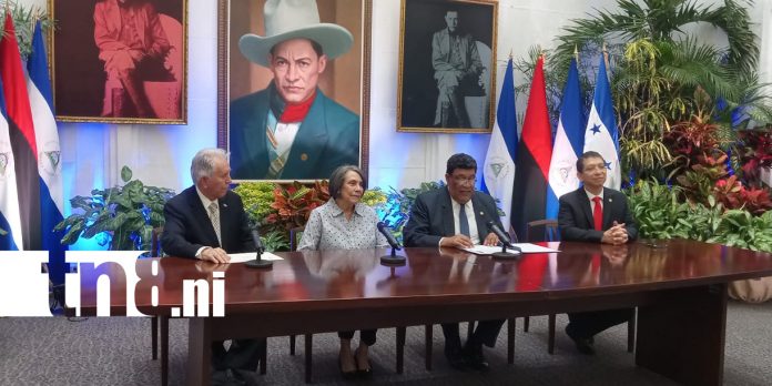 Foto: Francisco Zepeda Andino asume como nuevo embajador de Honduras en Nicaragua /TN8 Foto: Francisco Zepeda Andino asume como nuevo embajador de Honduras en Nicaragua /TN8