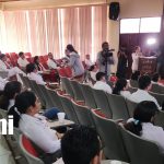 Foto: Simposio en La Mascota destaca innovación y cuidado integral en pacientes con cáncer /TN8