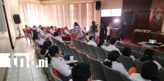 Foto: Simposio en La Mascota destaca innovación y cuidado integral en pacientes con cáncer /TN8