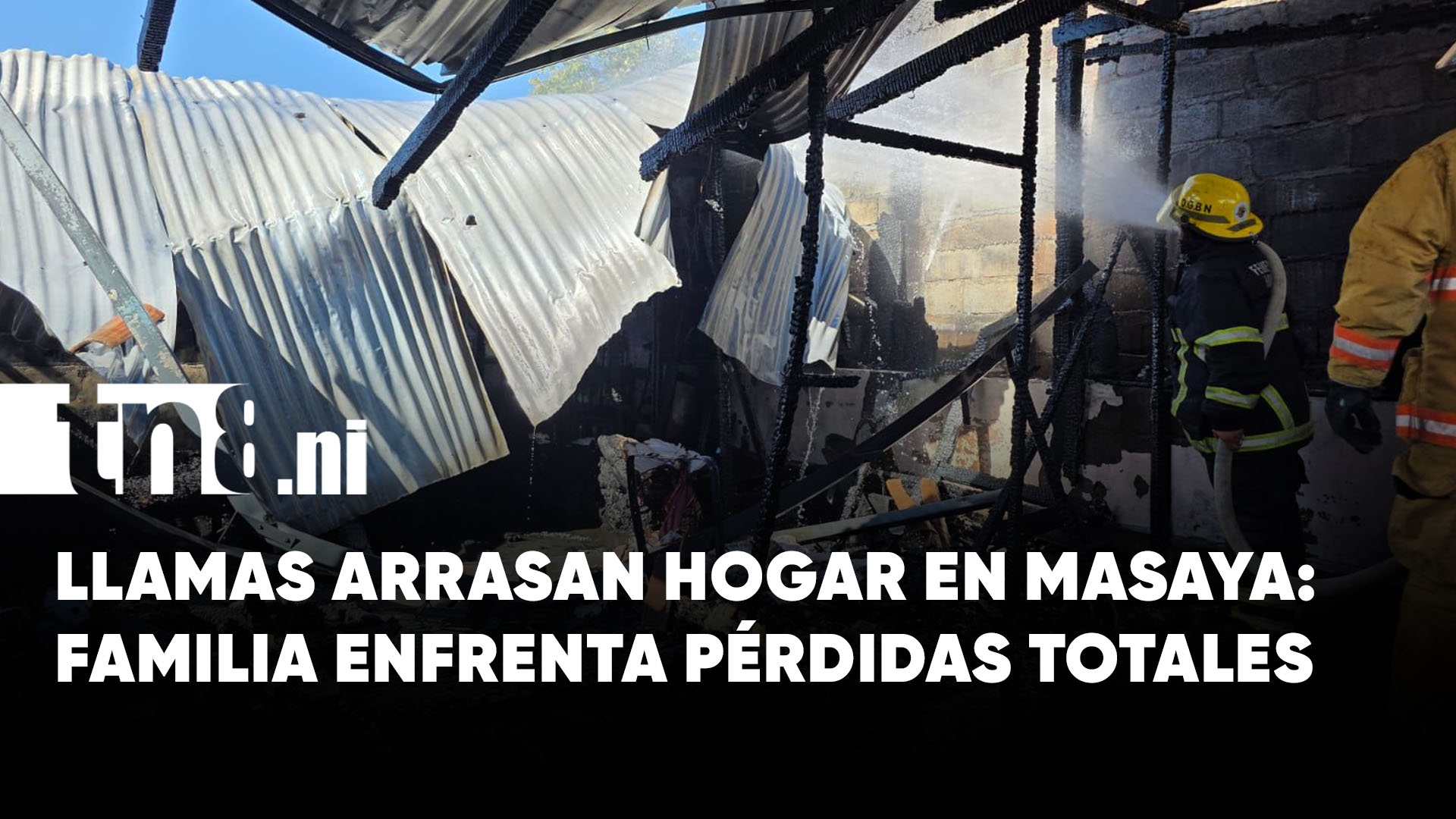 Devastador incendio reduce a cenizas una vivienda en Masaya | TN8.ni