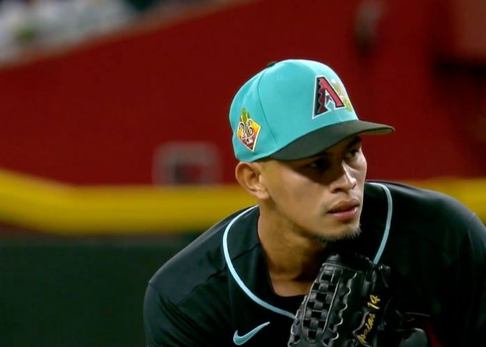 JLO jonathan, loáisiga, mlb,
