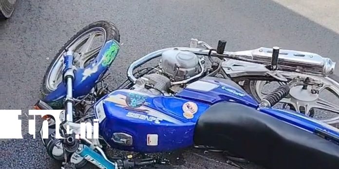Foto: Impacta contra rastra en entrada a La Botella, Jinotepe /TN8