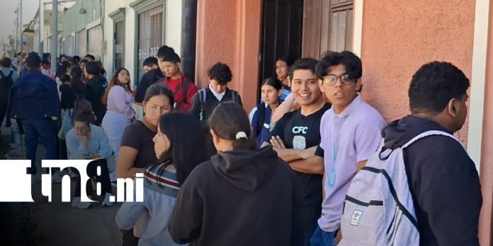 Foto: Becas universitarias en Carazo / TN8
