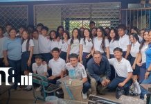 Video viral: estudiantes del Colegio Santa Clara transforman su aula Foto: Limpieza ejemplar del Colegio Santa Clara se vuelve viral en Nicaragua / TN8